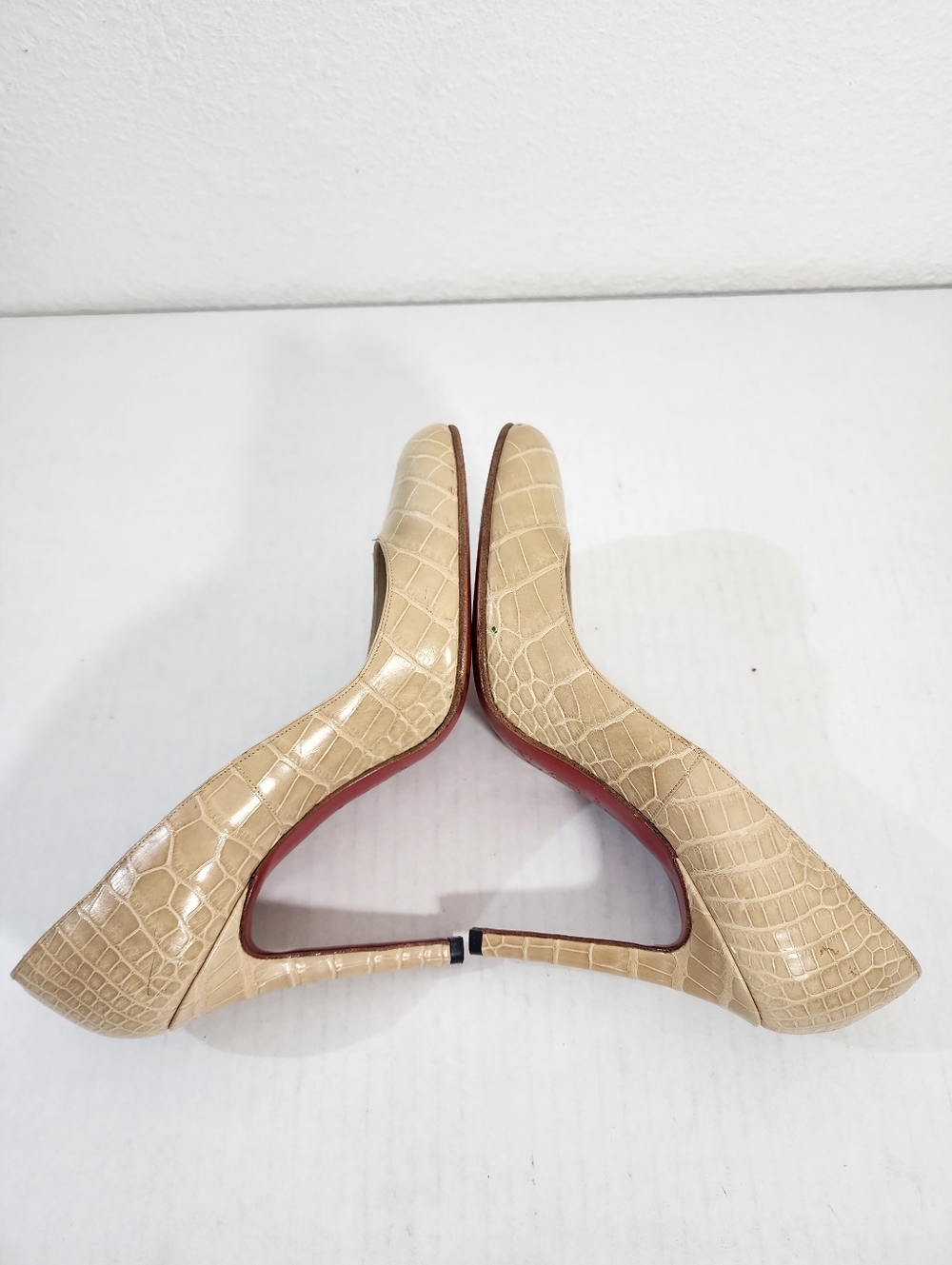 Christian Louboutin Vintage Nude Embossed Leather Cap Toe Pumps Heels EU 37 - Picture 7 of 14